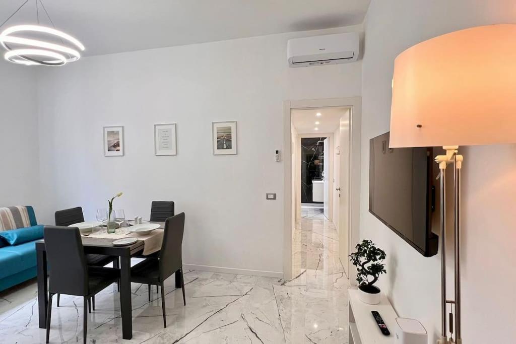 Urban House - Modern Flat Navigli Milan Center Leilighet Eksteriør bilde