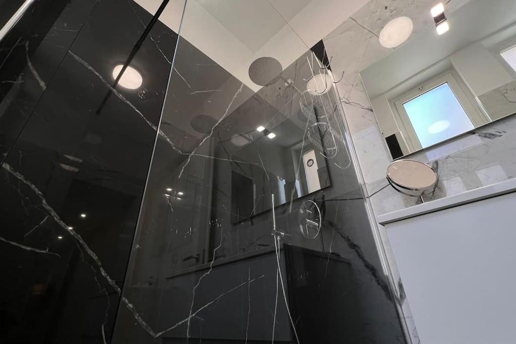 Urban House - Modern Flat Navigli Milan Center Leilighet Eksteriør bilde
